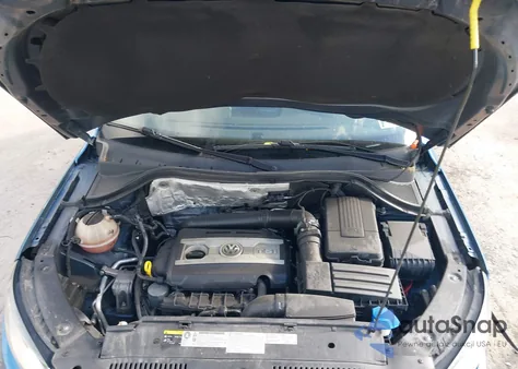 2017 Volkswagen Tiguan 2.0T/2.0T S из США, поврежденный, VIN WVGAV7AX8HK019708